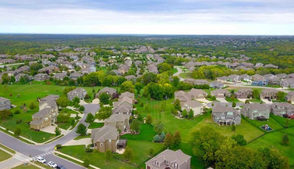 Scopriamo tutte le curiosità dietro al concetto di quartiere circolare: vediamo insieme che cos'è e perché è così importante per l'ambiente.