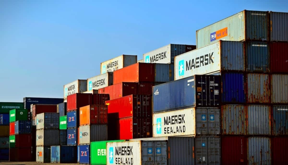 Container di diversi colori